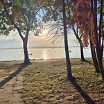 Parti Apartament Balatonvilágos