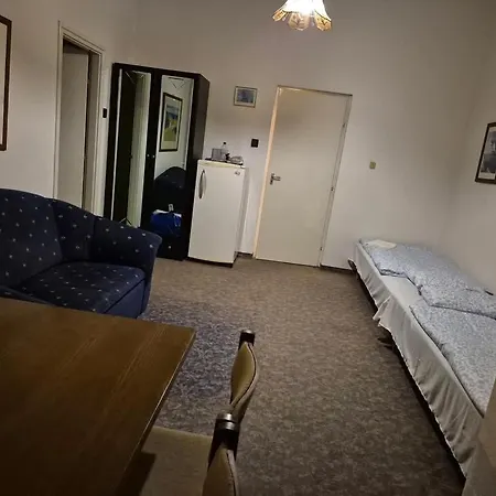Parti Apartment *