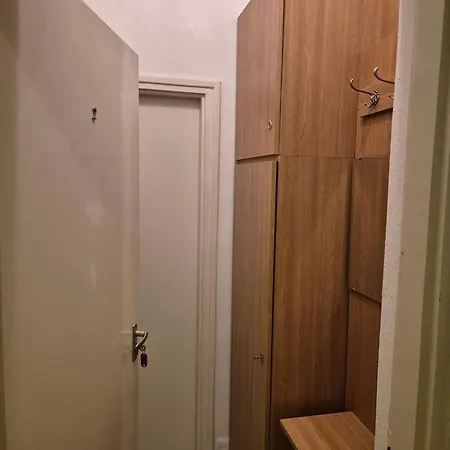 Parti Apartment *